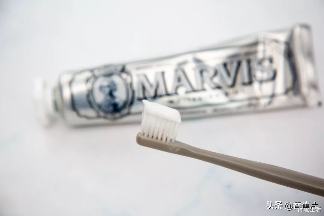 评测10款美白牙膏,十大性价比最高的进口美白牙膏