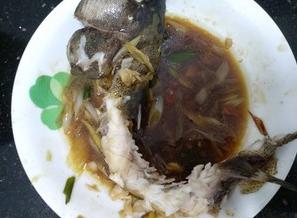 如何清蒸石斑鱼又嫩又不腥又好吃,最简单快速清蒸石斑鱼做法