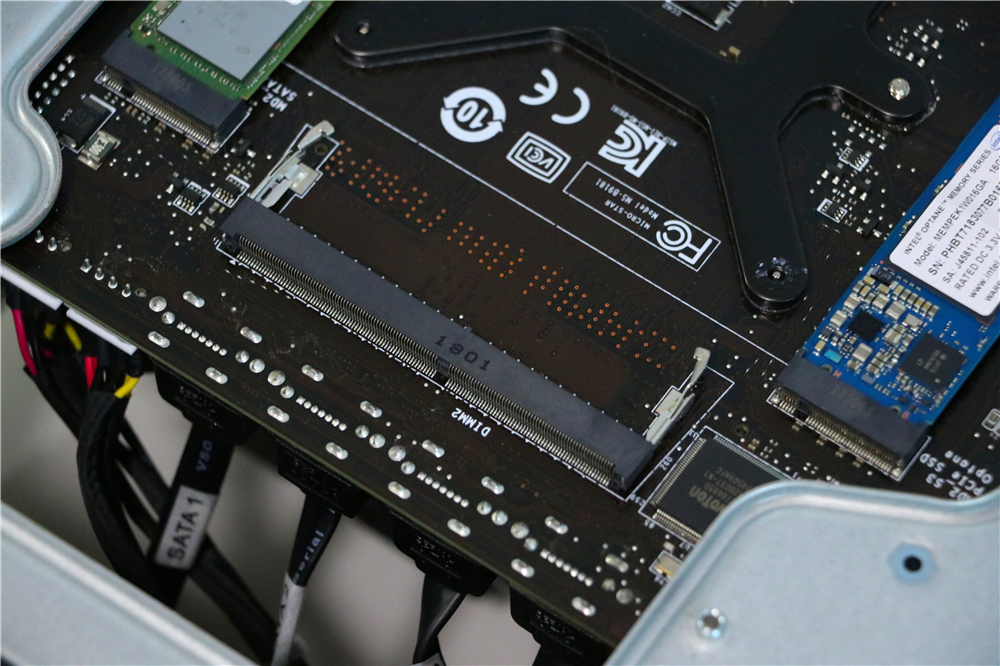 全套定制，吃鸡办公无所不能，微星宙斯盾3深度体验