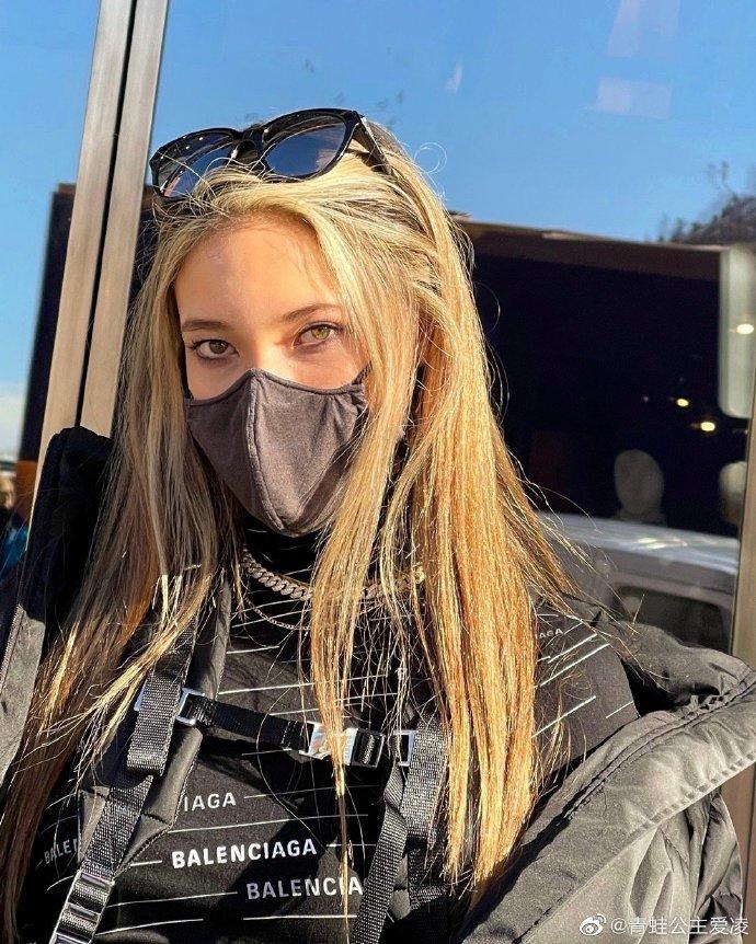 鐖芥枃澶╂墠瀛﹂湼,鐖芥枃灏忚澶╂墠瀛﹂湼