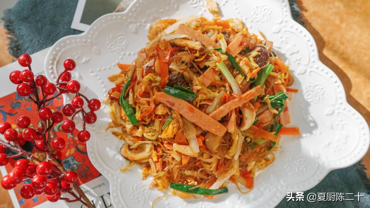 如何炒粉丝松散不粘成一团,炒粉丝很硬是怎么回事