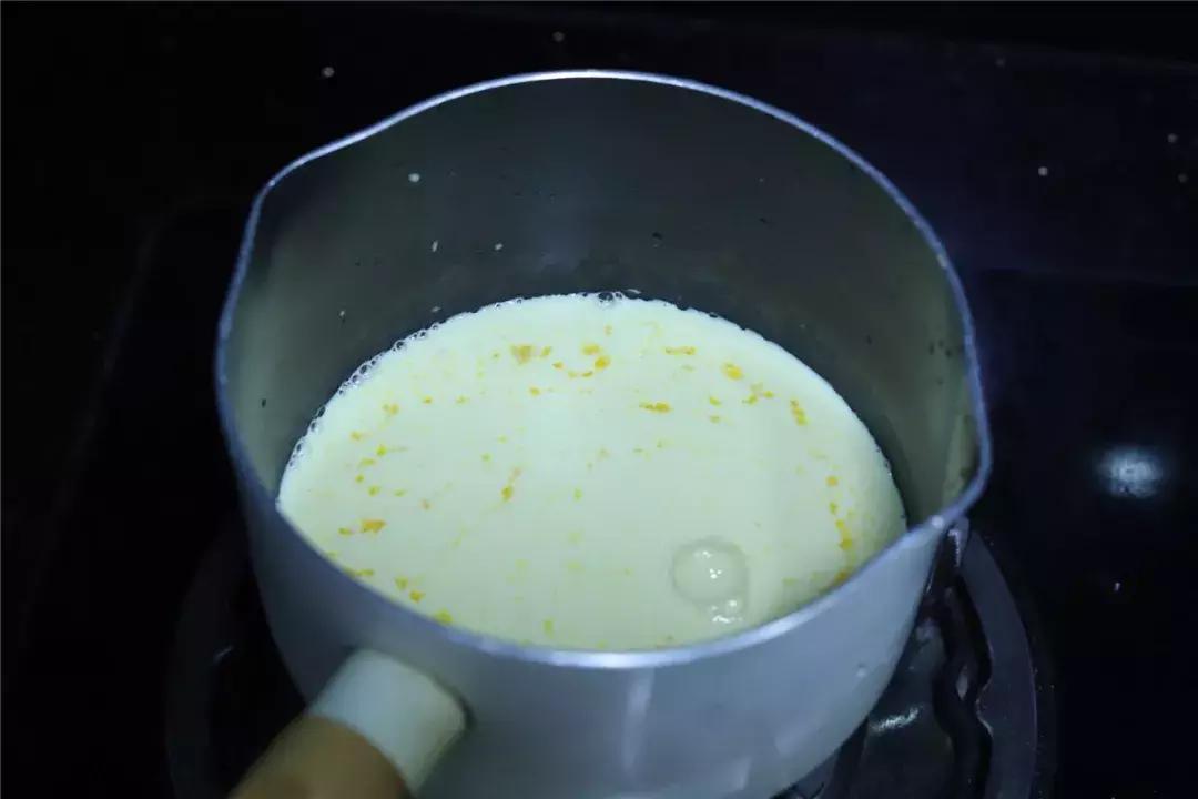 敖丙？奥饼？其实是奥利奥黑巧冰淇淋月饼