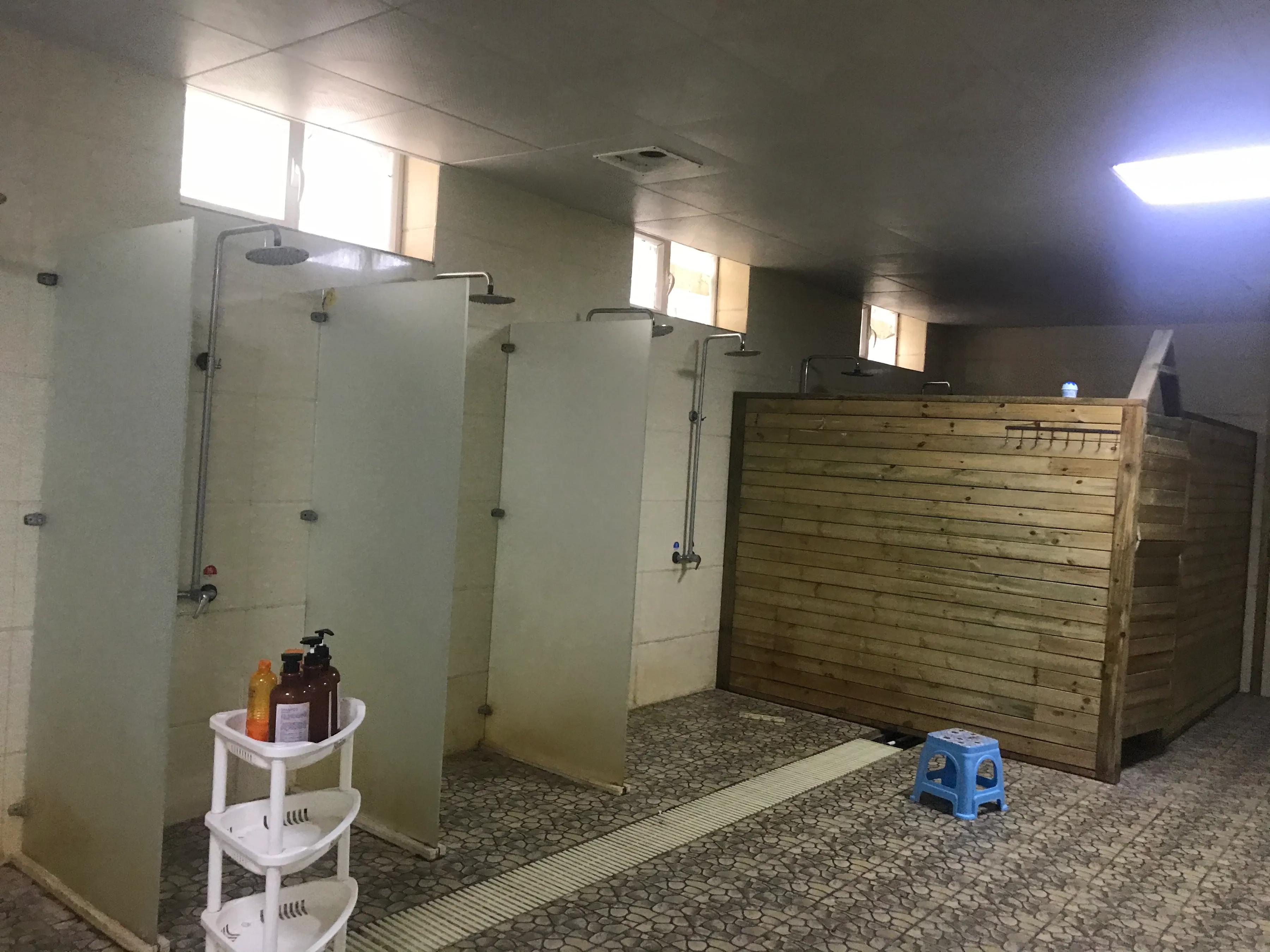 丝绸之路雪场温泉,丝绸之路昆仑山