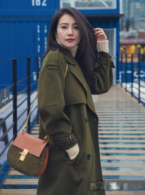 单肩包哪个款式百搭,单肩包时尚简单