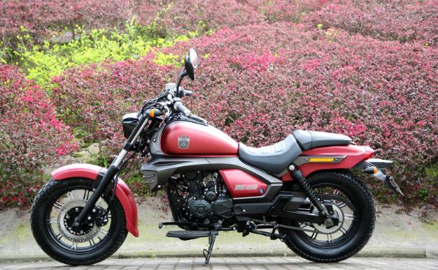 这就是力帆的“最美太子车”？1.26万配个鼓刹，是认真的？