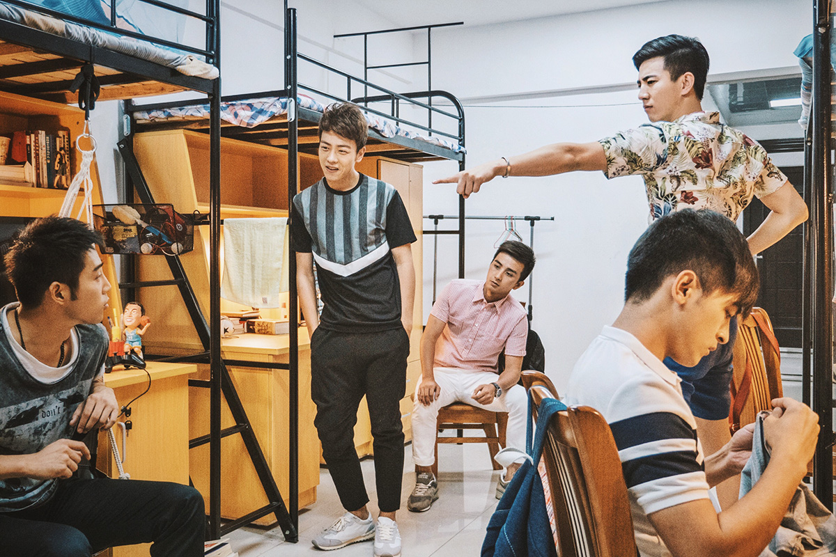 简陋道具拍产品大片,简陋道具拍产品视频