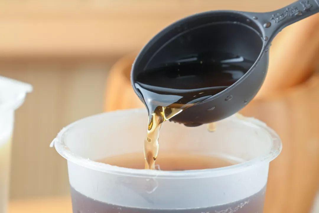 火了50年!台湾来の车轮饼,自带“拉丝”特效