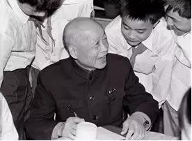 苏步青有一学就懂的数学天才,苏步青说数学最好的方法