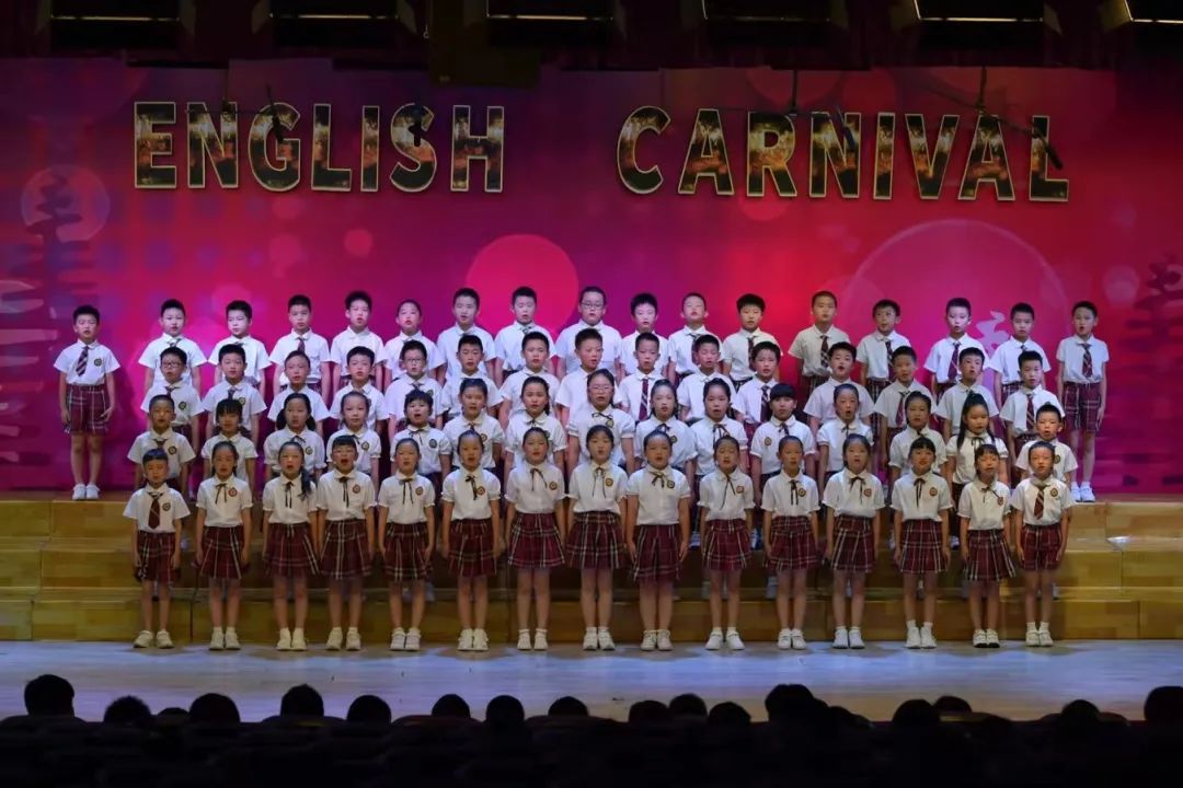 左手国学，右手英语，中杉学校真不一般