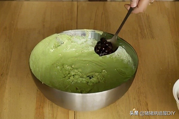 清爽冰凉蛋糕,学做抹茶冻芝士蛋糕