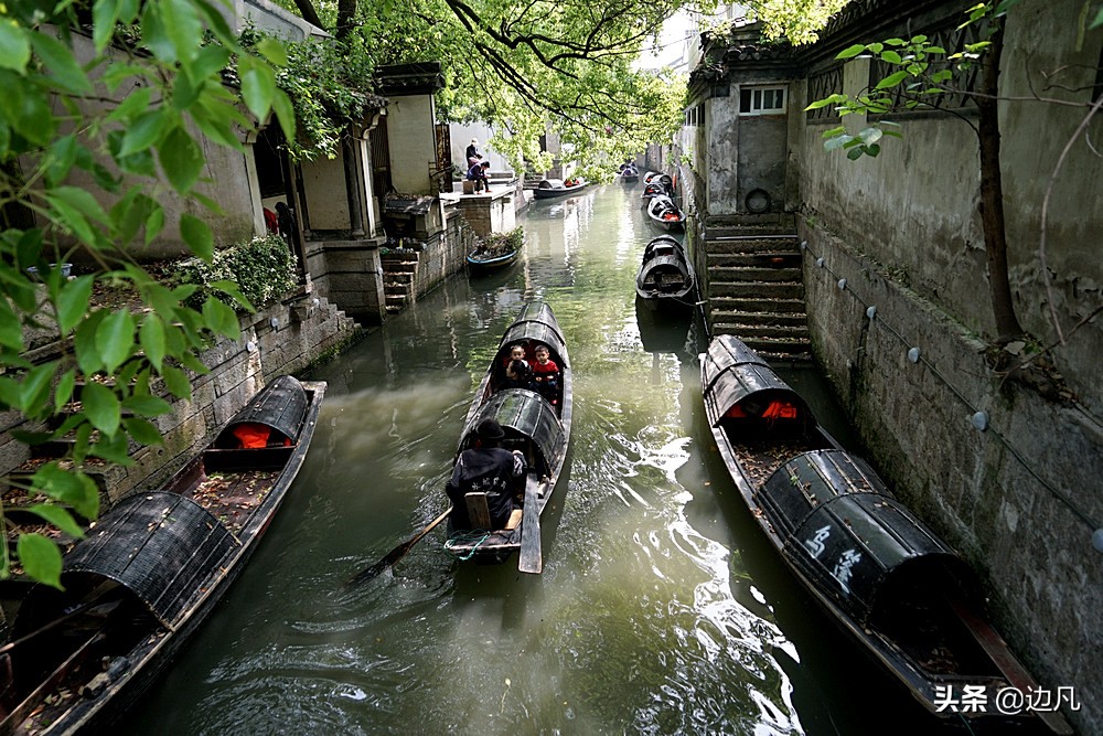 乌篷船——水乡绍兴的交通工具