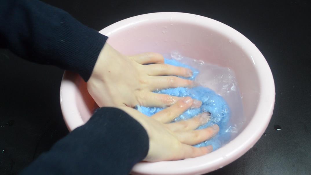 毛巾怎么洗又臭又好,毛巾用久了又脏又腻一招搞定