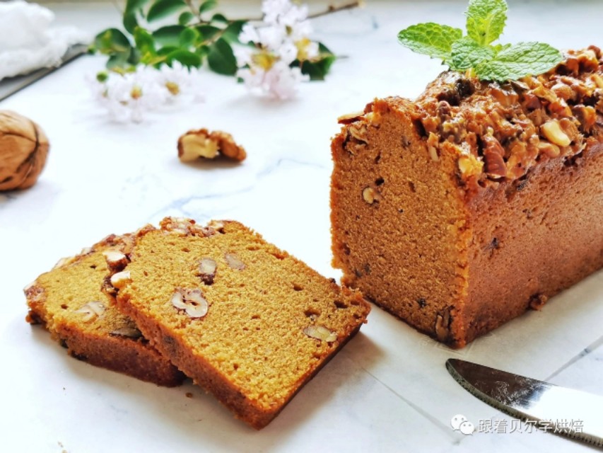 捡小山核桃,捡山核桃视频