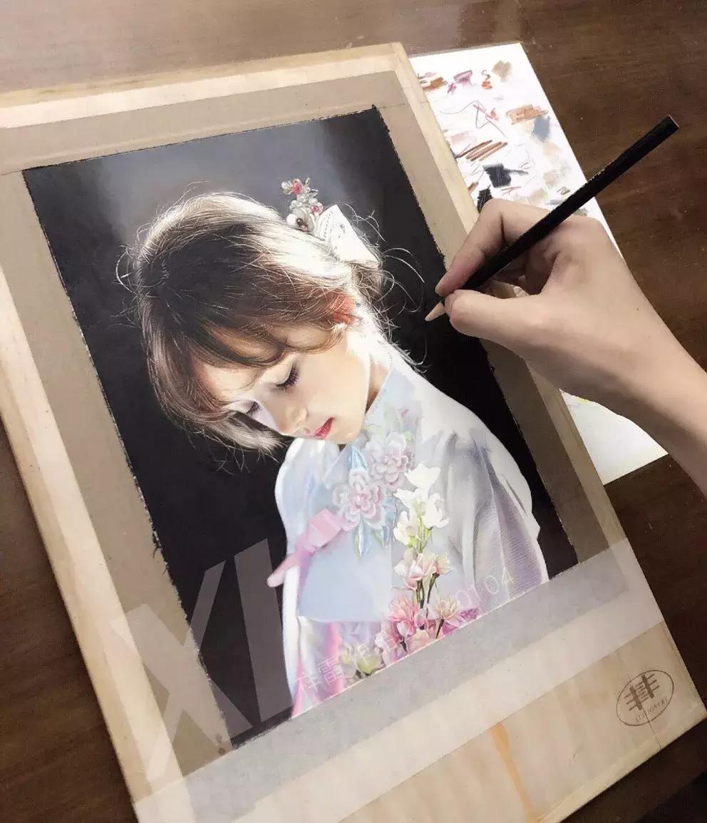 写实彩铅画,超好看素描画迪丽热巴