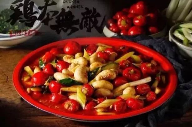 贵阳辣子鸡多锅煮的网红店,贵州贵阳最火爆辣子鸡店铺