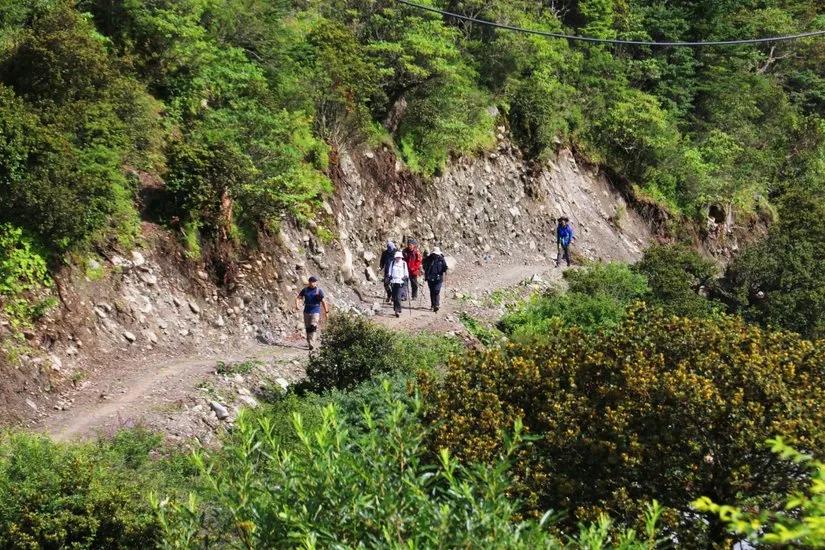 贡嘎山的徒步,贡嘎雪山大环线徒步游记