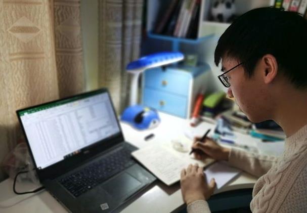 大一新生有必要在乎成绩吗,大一成绩重要吗