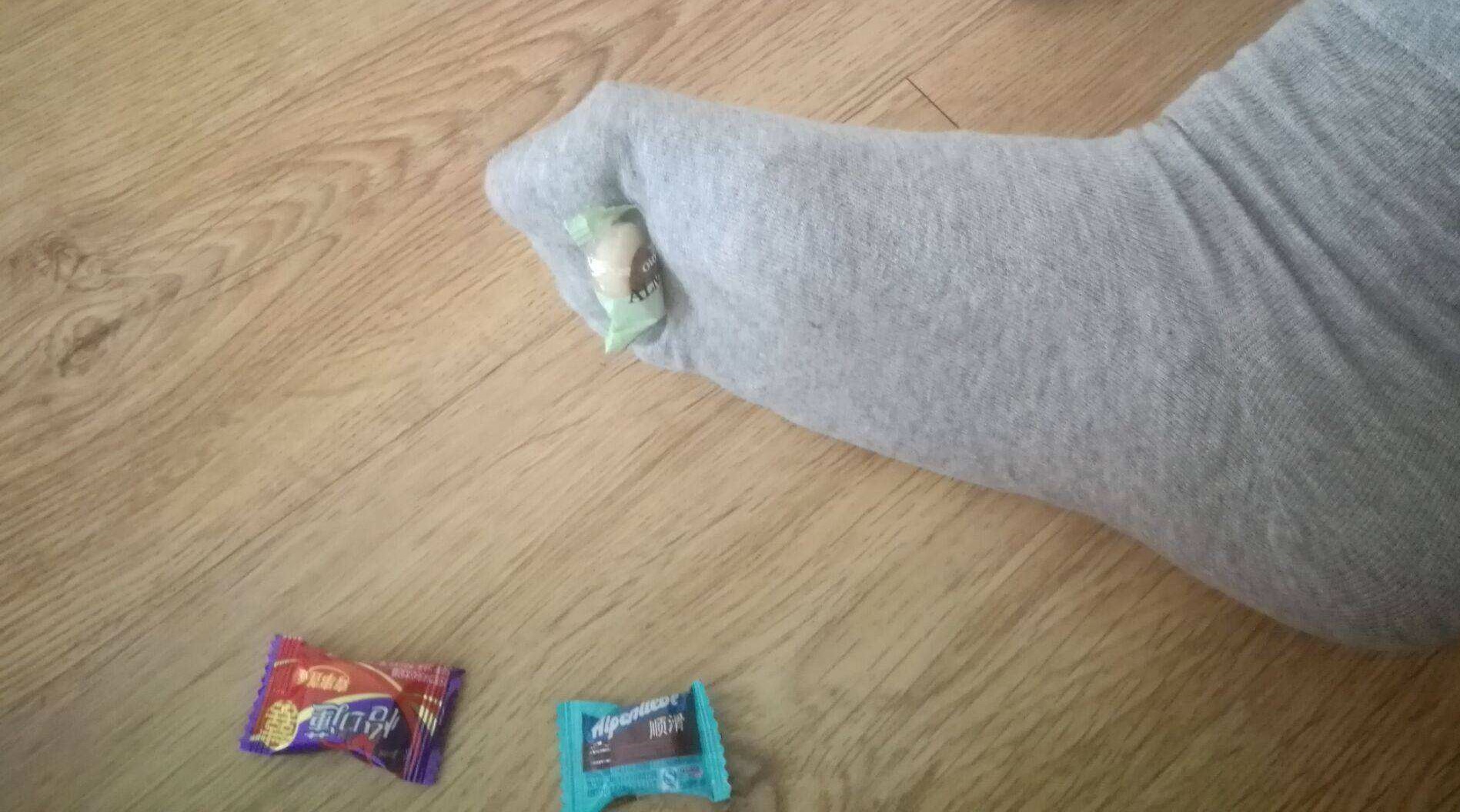 产后3个月睡醒脚后跟疼怎么回事,产后脚后跟疼一招解决