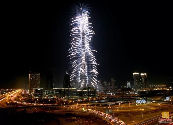 谢赫·哈利法任职15年:阿联酋天翻地覆的变化