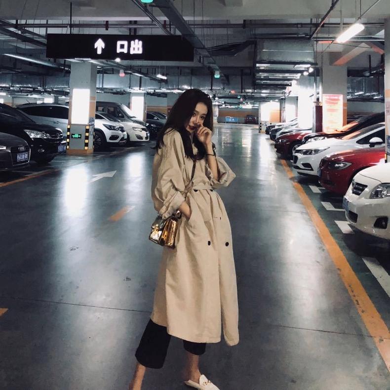 风衣肩膀上有扣子款,风衣肩扣可以摘掉吗