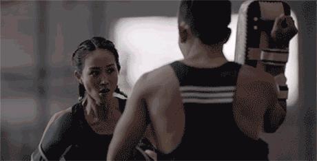 大湾区王菲出场谢霆锋表现,大湾区晚会谢霆锋王菲同台了吗