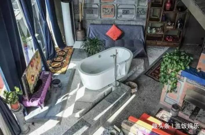 杨丽萍云南酒店,杨丽萍月亮宫咖啡馆