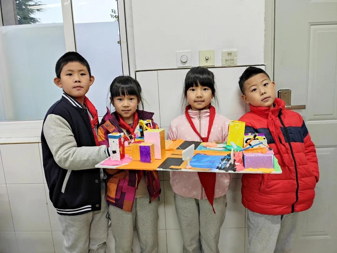 系好安全带向快乐出发,系好安全带准备起航