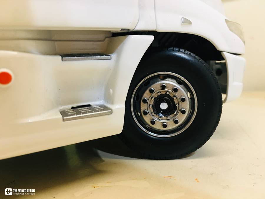 乘龙t7l600马力长头生活舱落地价,乘龙t7卡车最新款