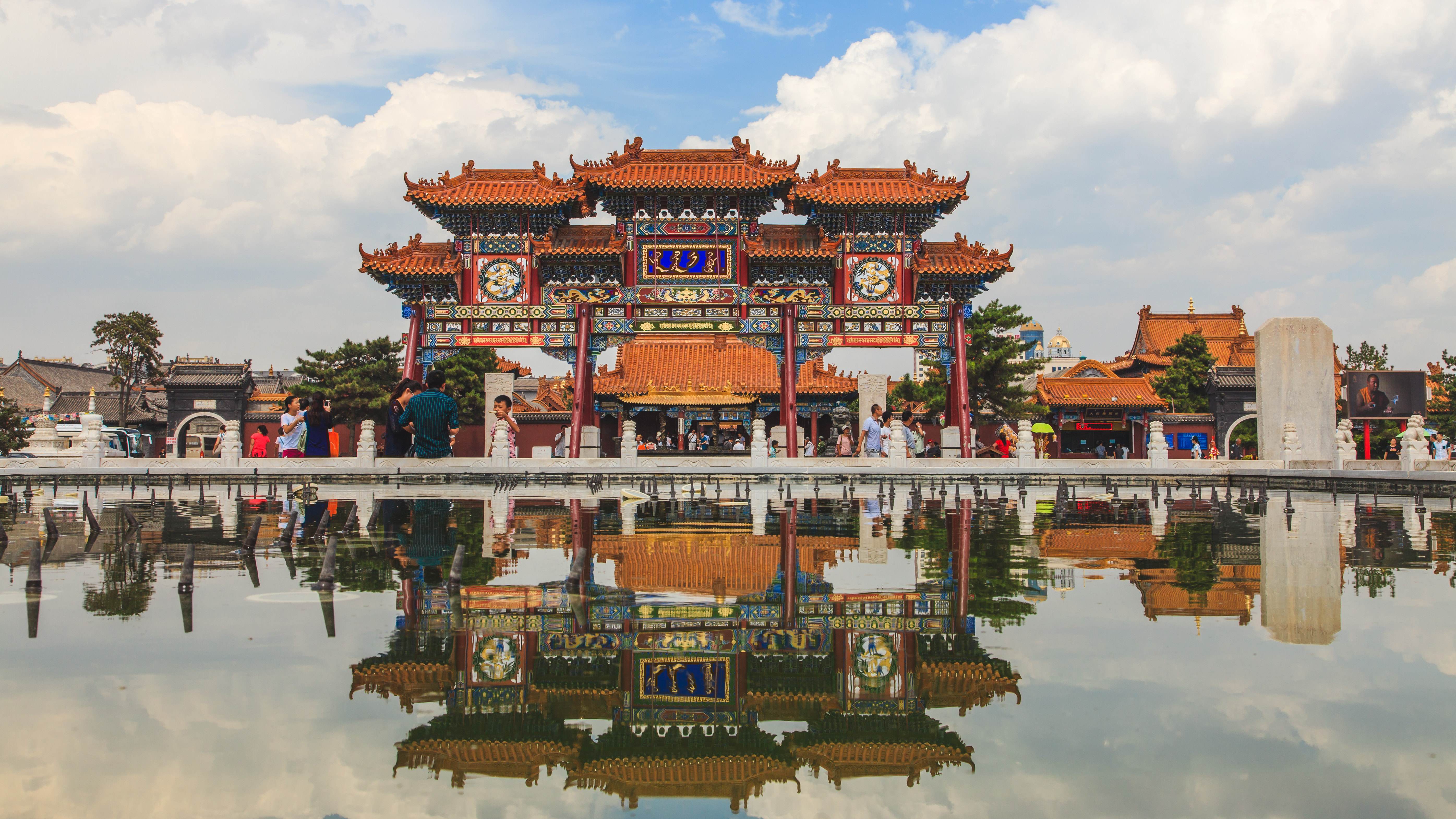 呼和浩特和鄂尔多斯哪个更宜居,内蒙包头鄂尔多斯呼和浩特