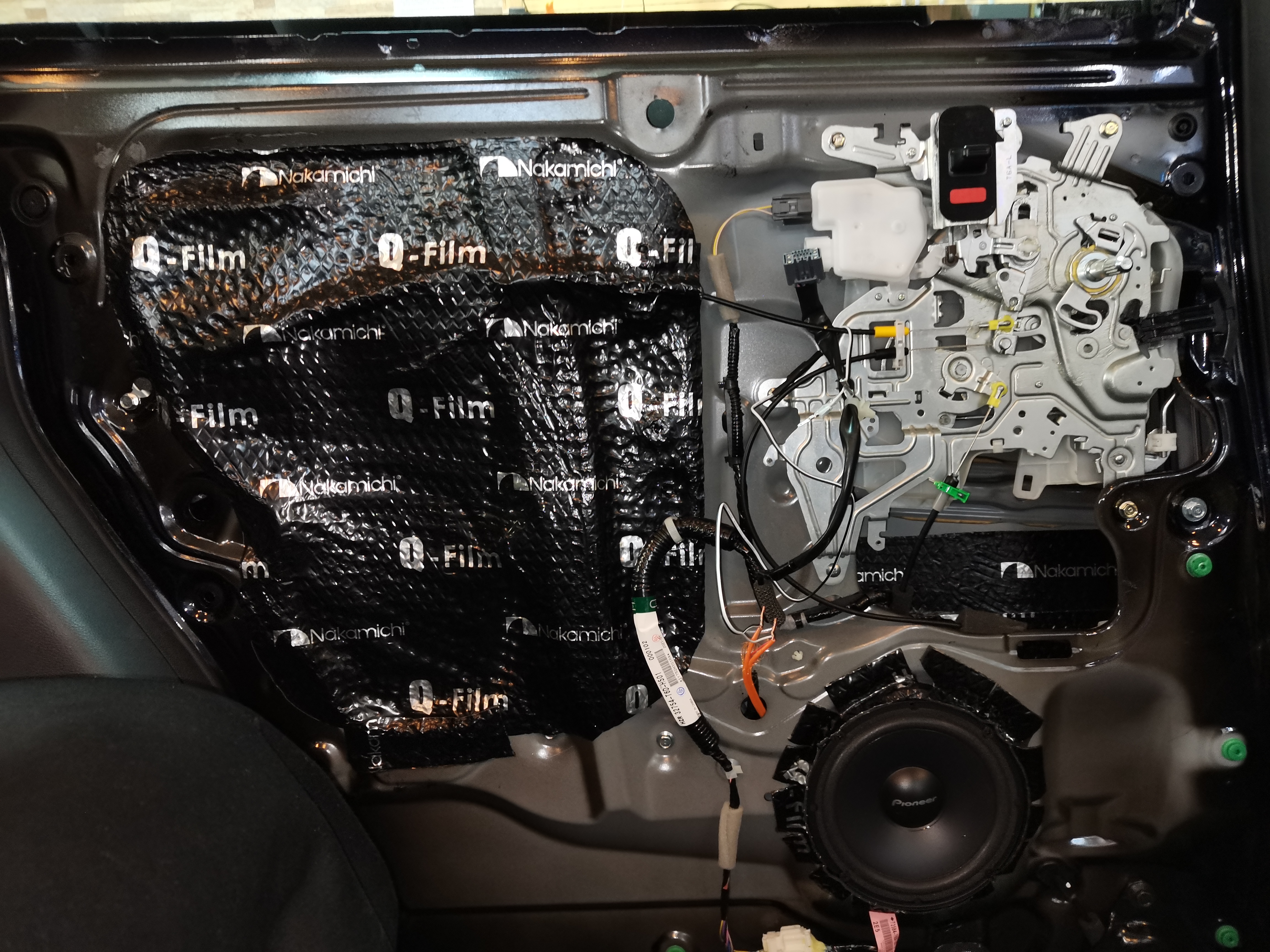 临沂老款奥德赛音响改装,奥德赛汽车音响改装案例乌鲁木齐