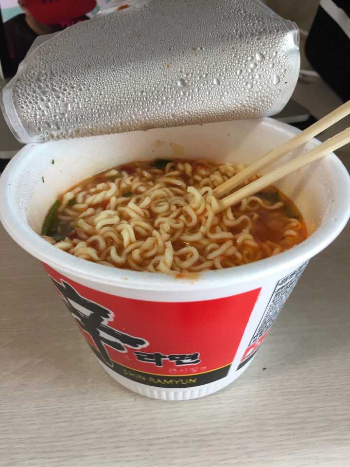 中秋佳节身在国外倍思亲 (每逢佳节倍思亲愿天下父母中秋)