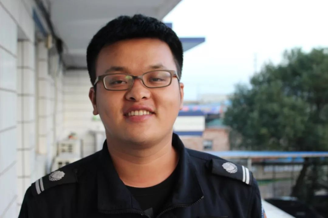 王歆梁峰追悼会直播回放,梁峰和王歆因伤势过重壮烈牺牲