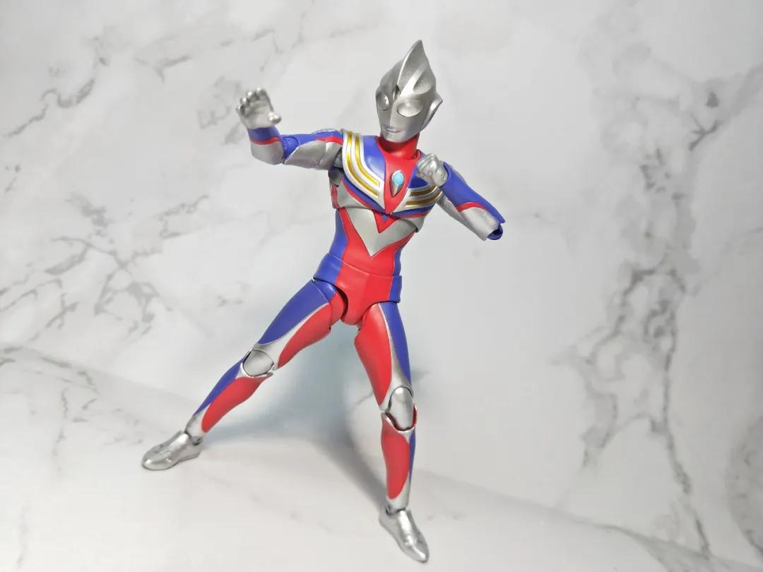 光的继承者迪迦奥特曼国语版,shf特利迦奥特曼开箱