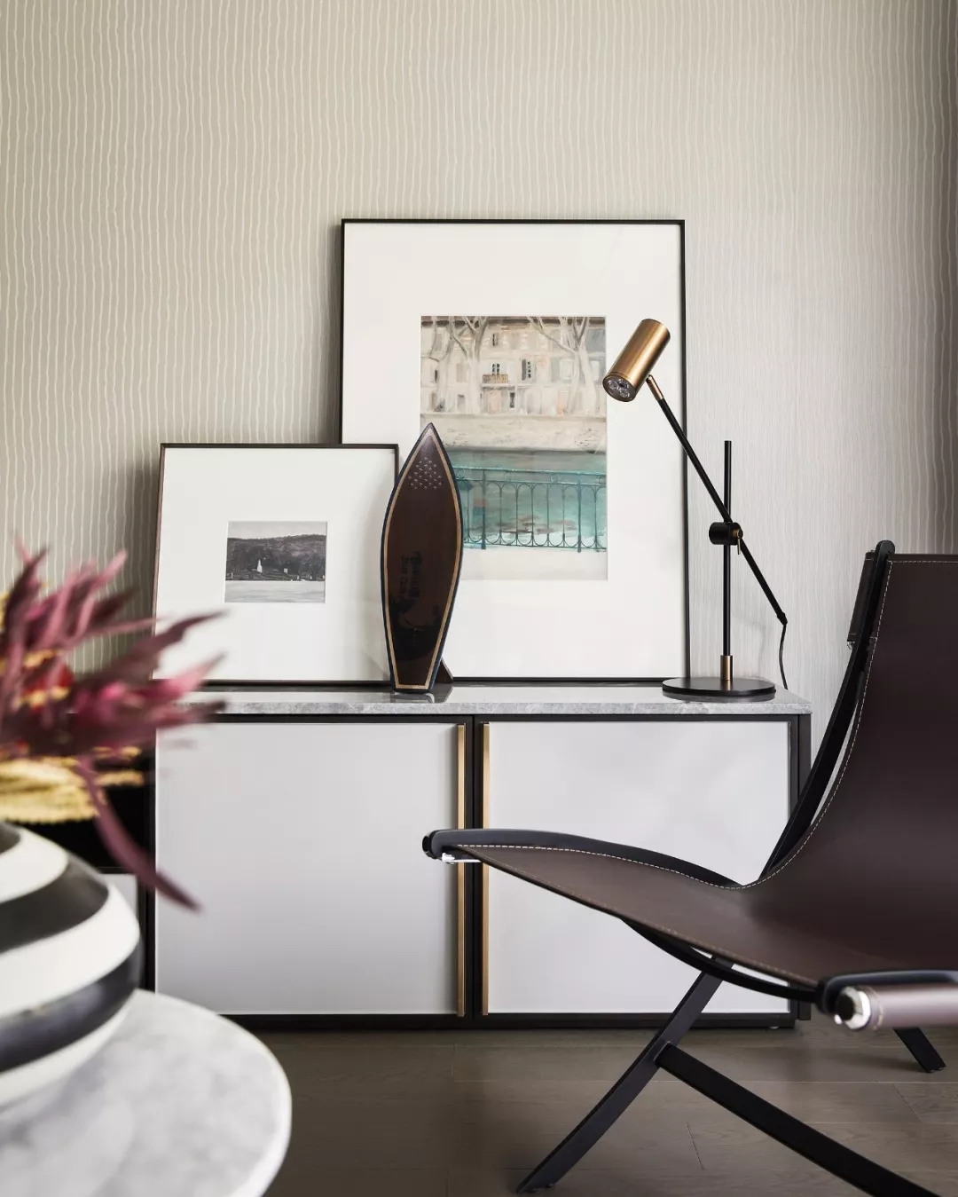 温柔不失高级的现代简约风住宅,住宅的现代简约主义风格