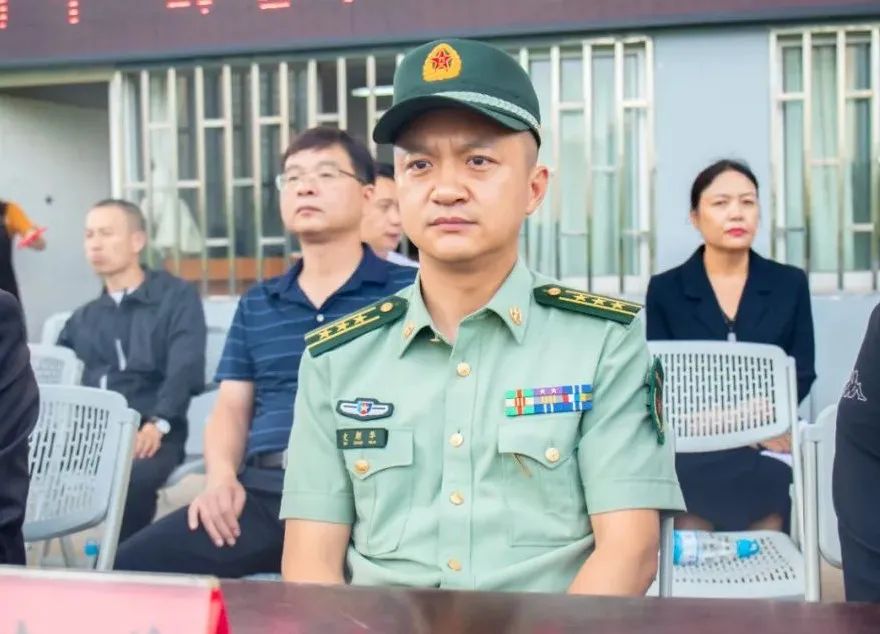 迎建党百年军训风采,青春飞扬军训