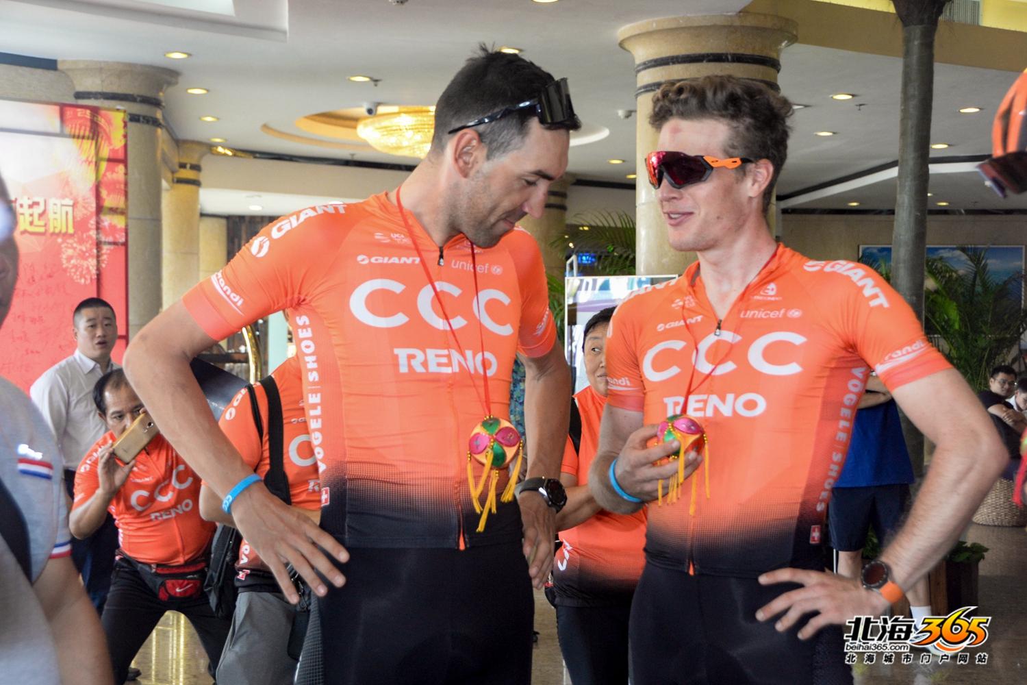 零距离接触环广西明星车手，个个一米八五，人靓身材好（多图）