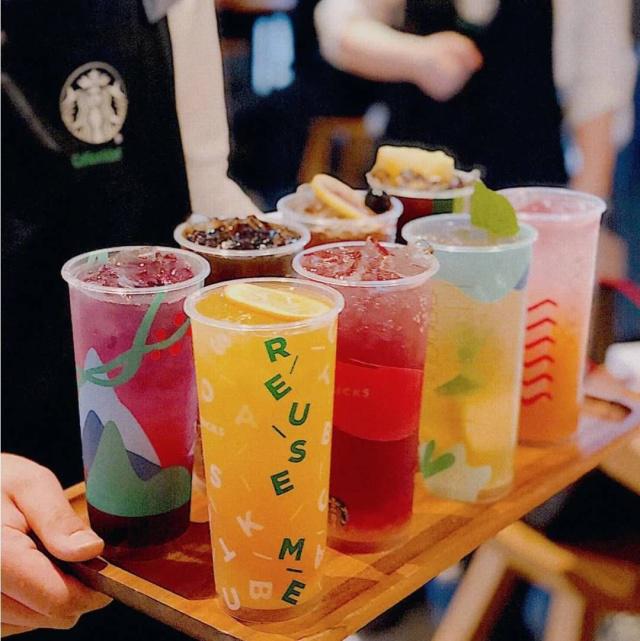 现在喝星巴克，基本靠*诱色**！“玩味冰调”，你敢尝试吗？