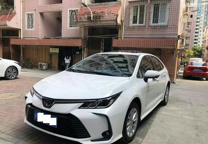 买卡罗拉好还是轩逸,卡罗拉对比轩逸哪个更适合家用