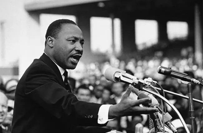 马丁路德金经典演说,马丁路德金震撼演讲