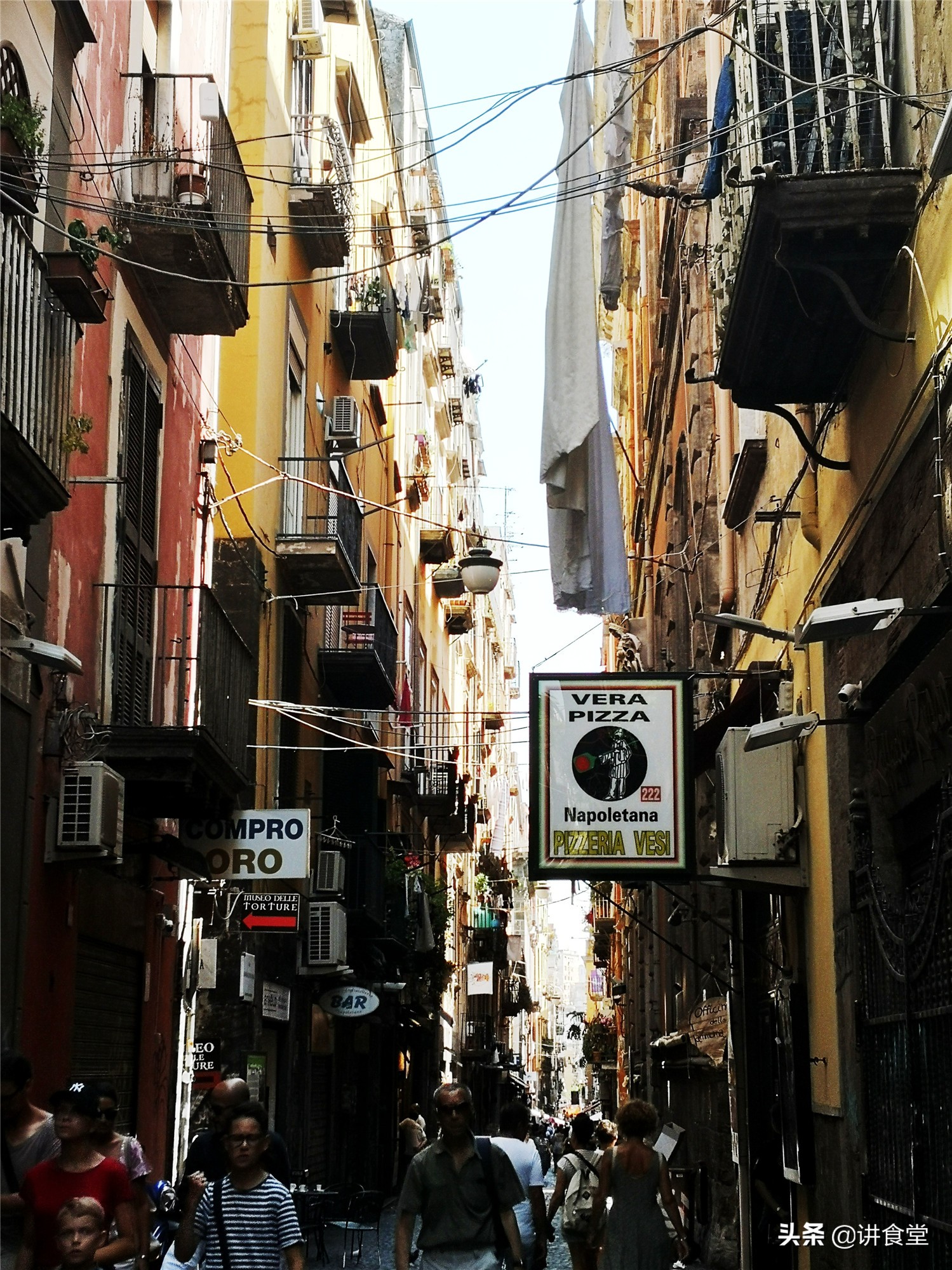 飞跃半个地球,探寻披萨最初的模样,原来可以这么简单这么好吃