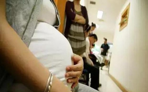 孕妈被嘲讽,孕妇漏尿被嘲笑