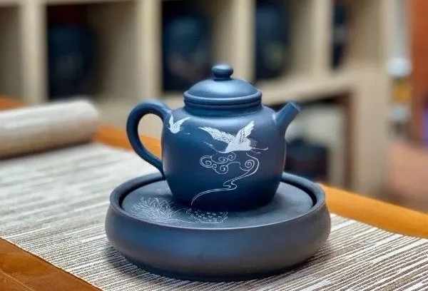 紫陶壶怎么鉴别是纯手工,如何鉴别紫陶壶好坏