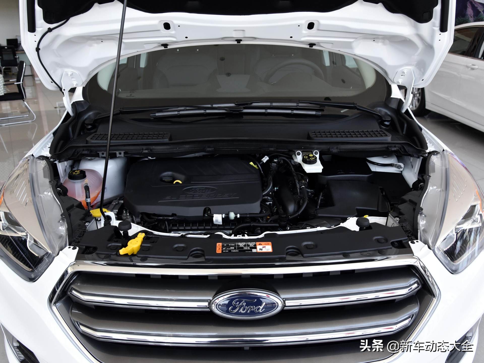 美系suv油耗最低六个油,美系福特suv