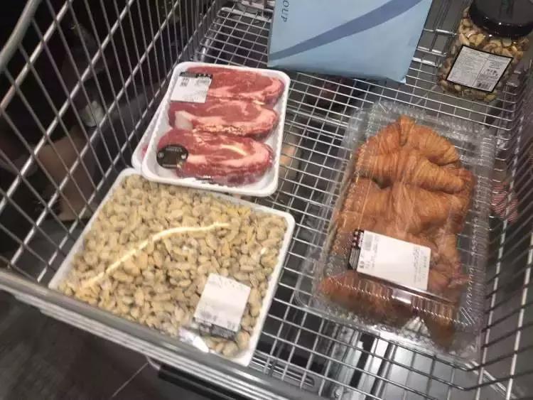 costco深圳凌晨排队,costco开业首日被挤爆