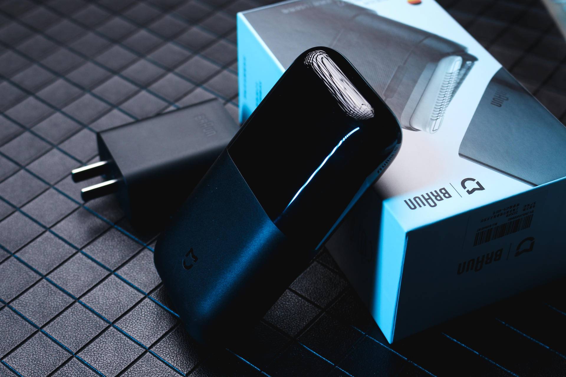 小米博朗往复式剃须刀测评,松下和博朗剃须刀哪个好300元左右