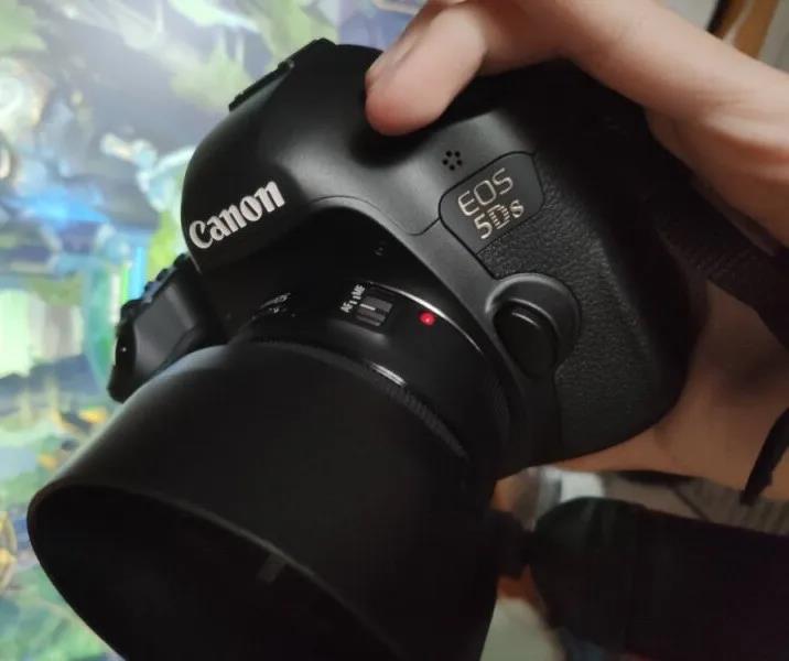 怎么选购相机佳能r10,如何选购佳能