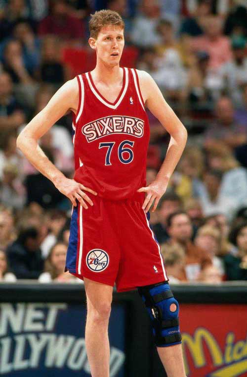 冷门的球星球衣,阿泰湖人球衣号码