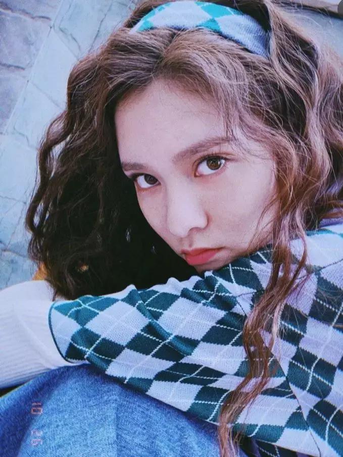 比欧阳娜娜好看的衣服,95后小花欧阳娜娜