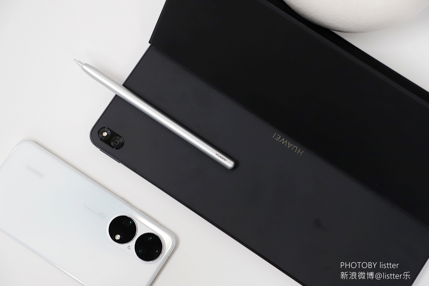 华为MateBookE测评：搭载OLED、win11的轻薄百变本