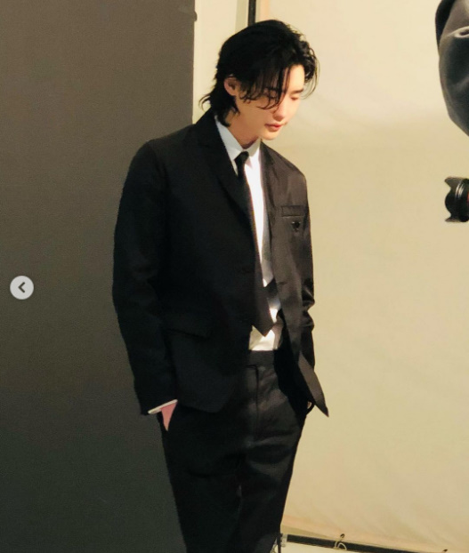 老公变老婆？韩国顶流男神*队军**退伍后变“美女”，网友：我可以